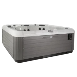Bullfrog Spas X Series Spa - Model X8